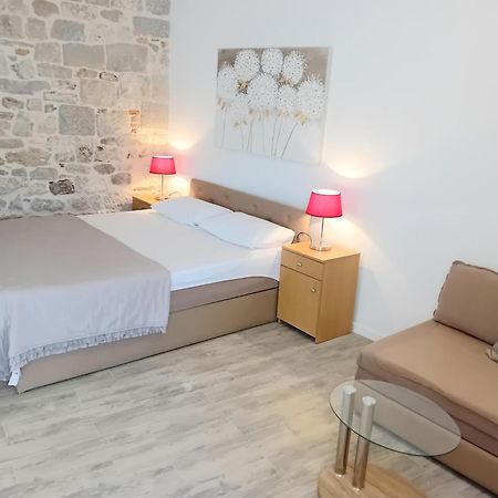 Apartment Andela Kaštela Εξωτερικό φωτογραφία